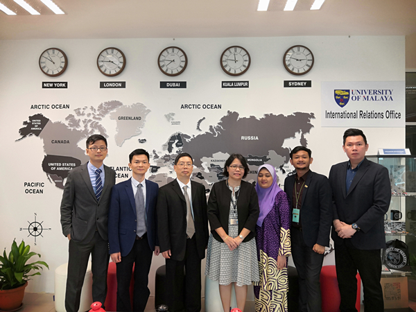 访问马来亚大学_副本.jpg