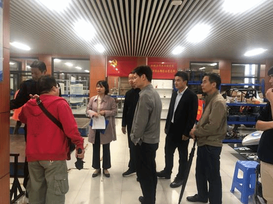 c7392105d72d129ae71fd5f6ee35052