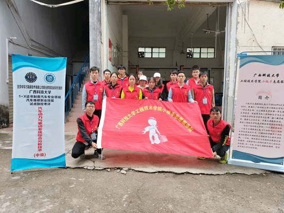 AD636C50A38F79037D6CD848B013A86C