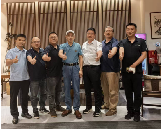 校友办组织走访西北西南四省校友