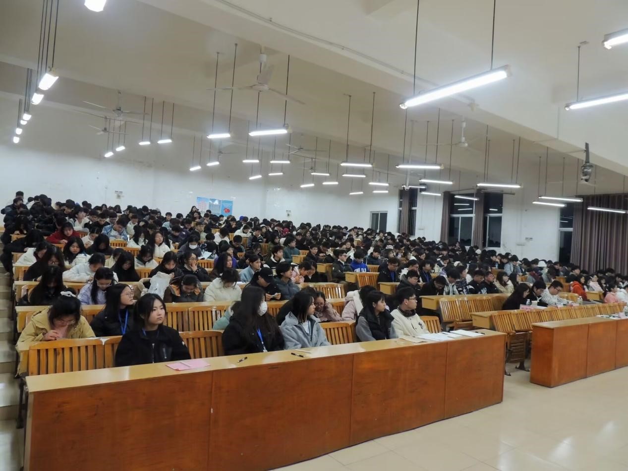 分享会1.jpg