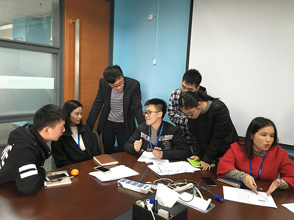 本科生、研究生与佰聆公司HR交流