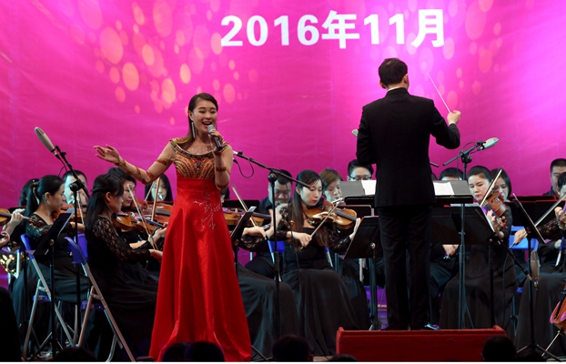 女声独唱李思宇_副本.jpg
