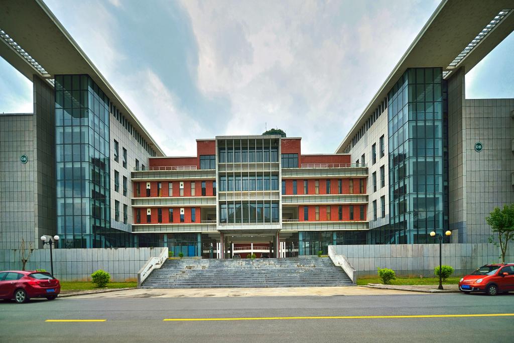 柳石校区-广西科技大学招生信息网