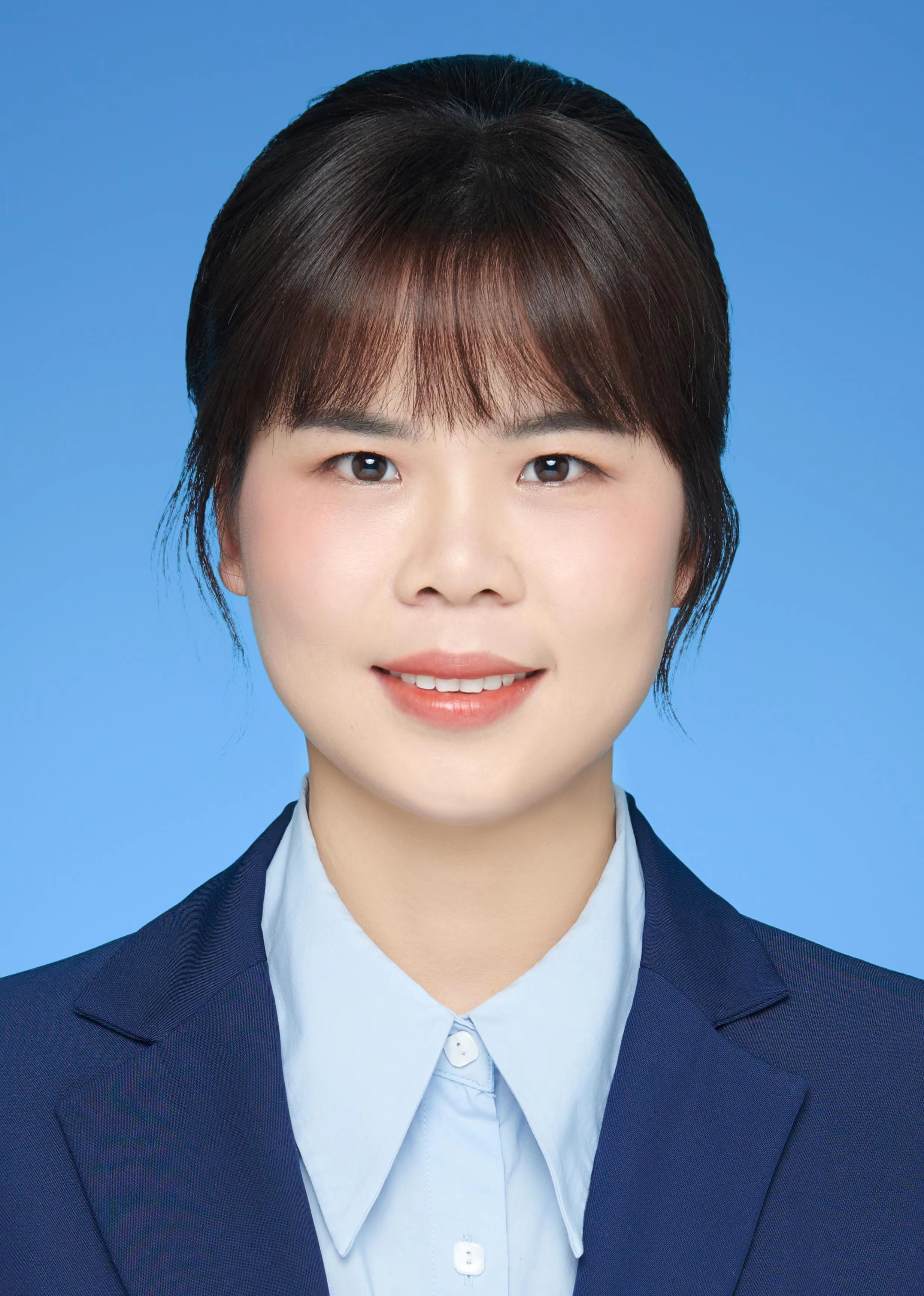 姓名:刘微性别:女职称:实验师职务:无学历:研究生邮箱:liuwei99312@163.