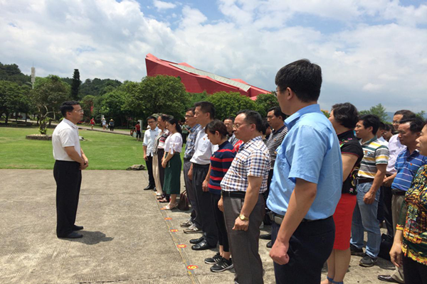 我校组织第二批处级以上领导干部到桂林市开展革命传统和党风廉政主题教育活动