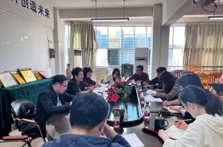 https://www.gxust.edu.cn/__local/D/5A/62/0D16A05D0438F910D7984D3BA18_51977614_705D7.png